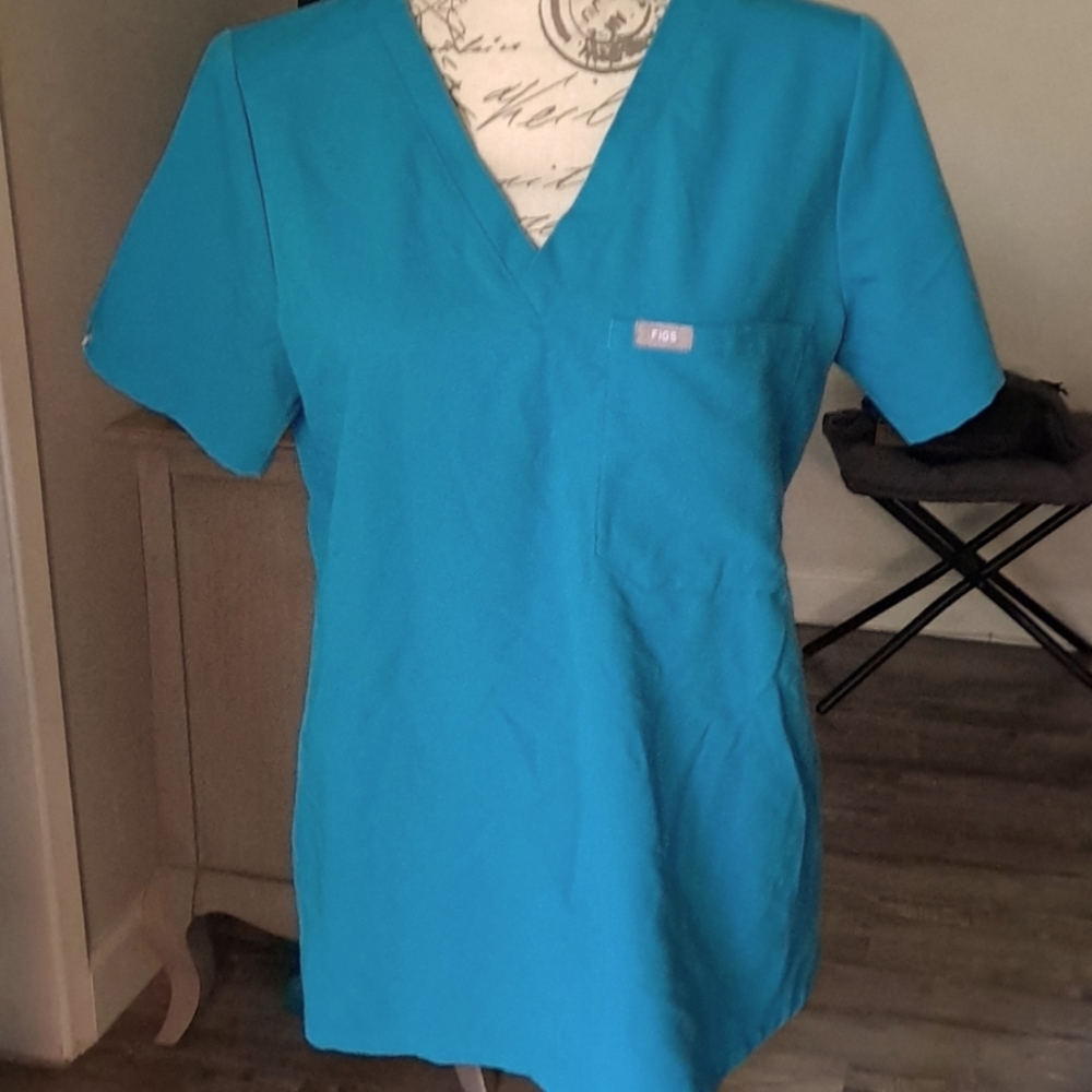 FIGS Scrub Top EUC